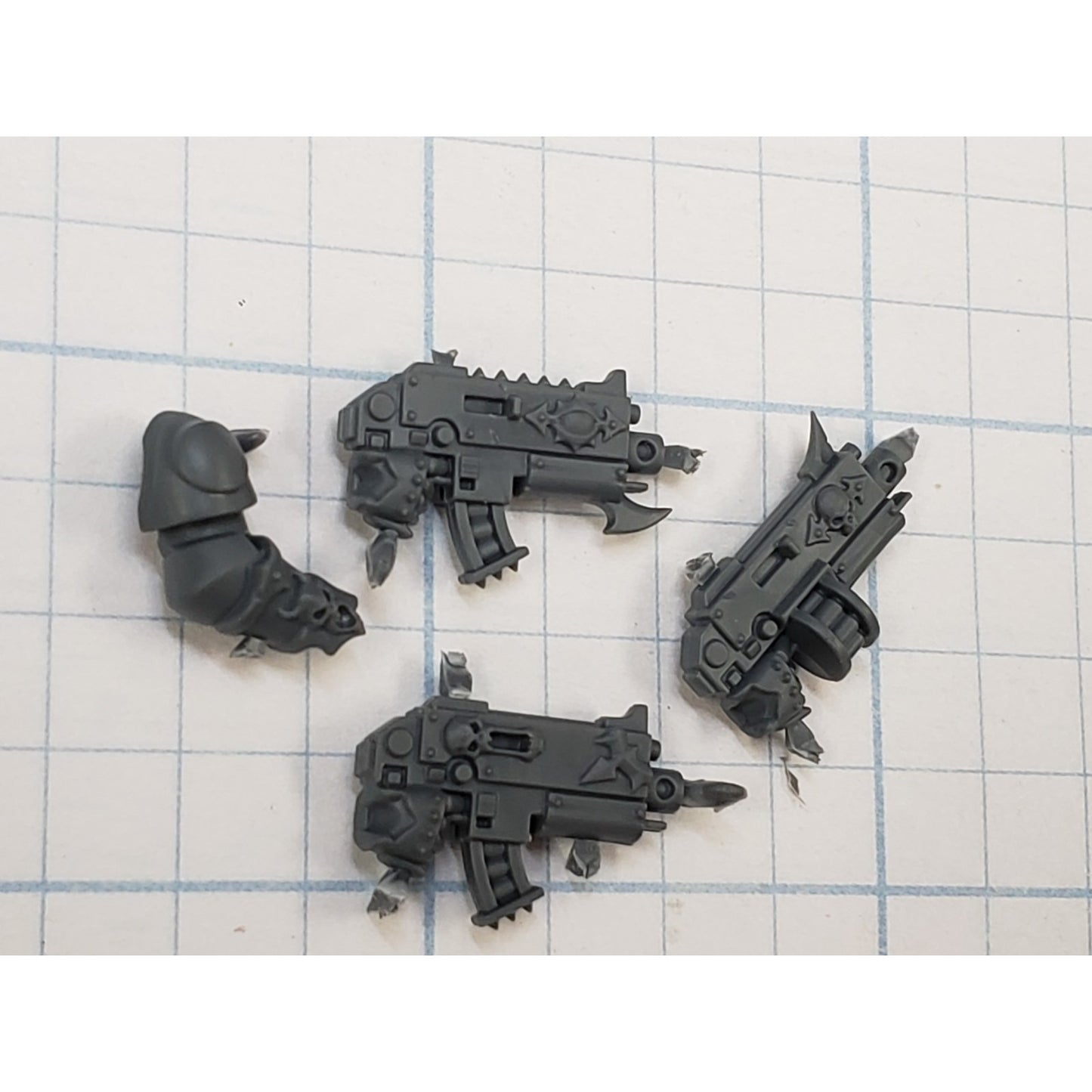 40k Chaos Space Marine Bits Chosen Long War Bolters x3 Set