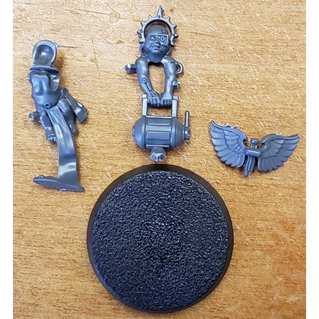 Space Marine Bits Devastator Squad Ammo Cherub Servitor