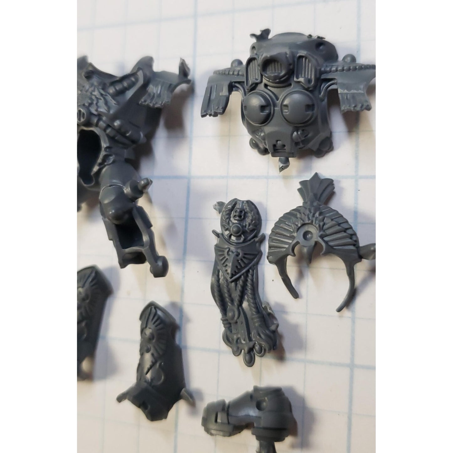 40k Adeptus Custodes Bits Allarus Terminator Torso & Legs Set A