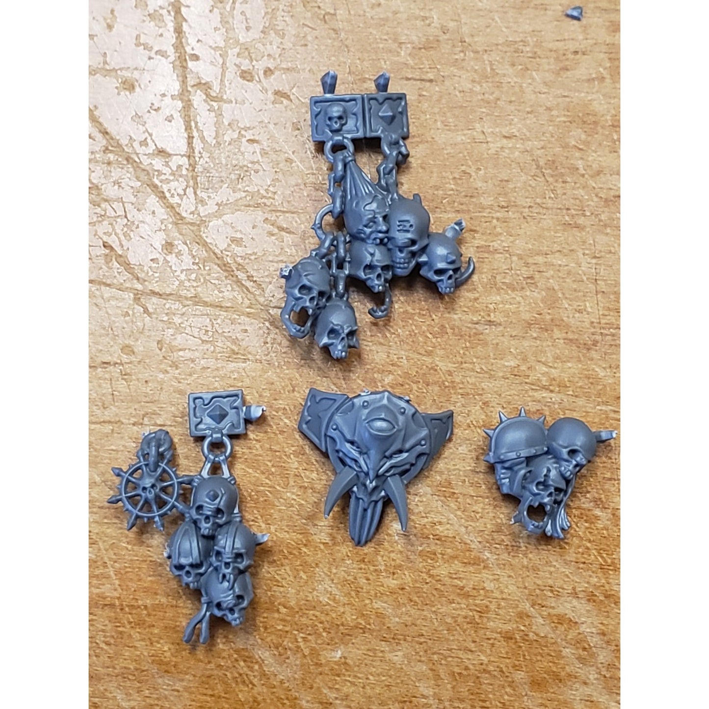 40k Chaos Space Marines Bits Daemon Prince Large Belt Buckle Trophies