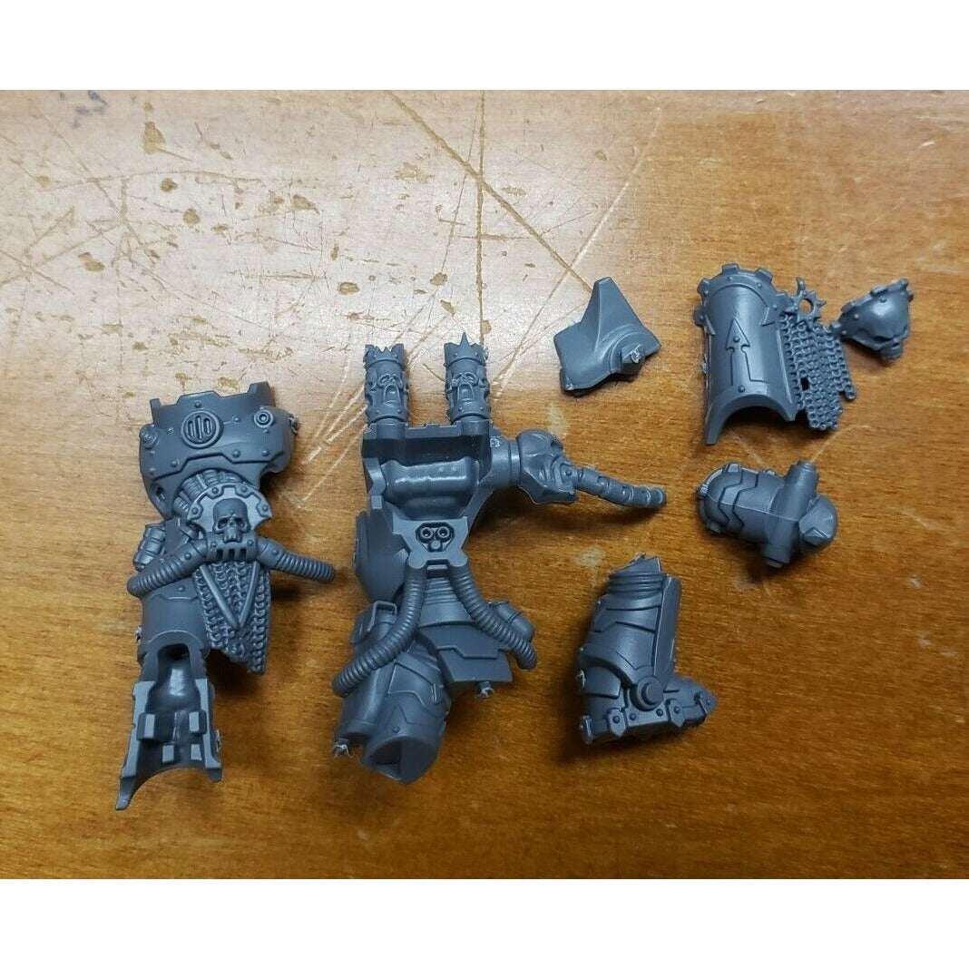 40k Chaos Space Marine Bits Warpsmith Mutated Bionic Torso & Legs