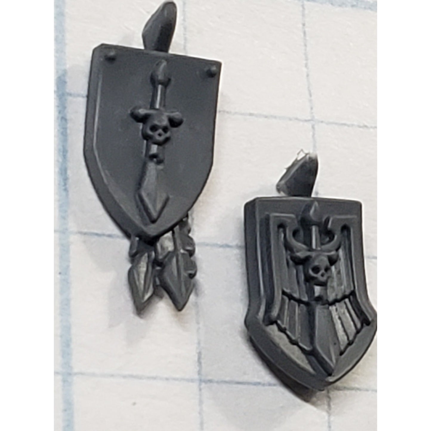 40k Dark Angels Bits Upgrade Winged Skull & Sword Shoulder Shields x2 Set #18