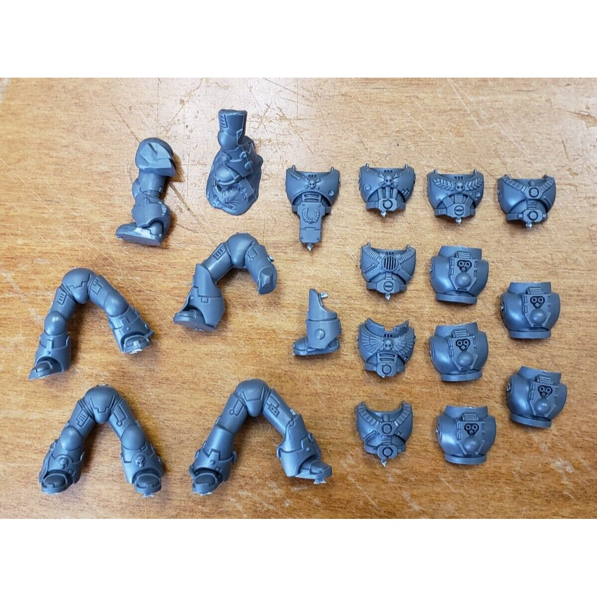 40k Space Marines Bits Devastator Engraved Torso Legs Sets