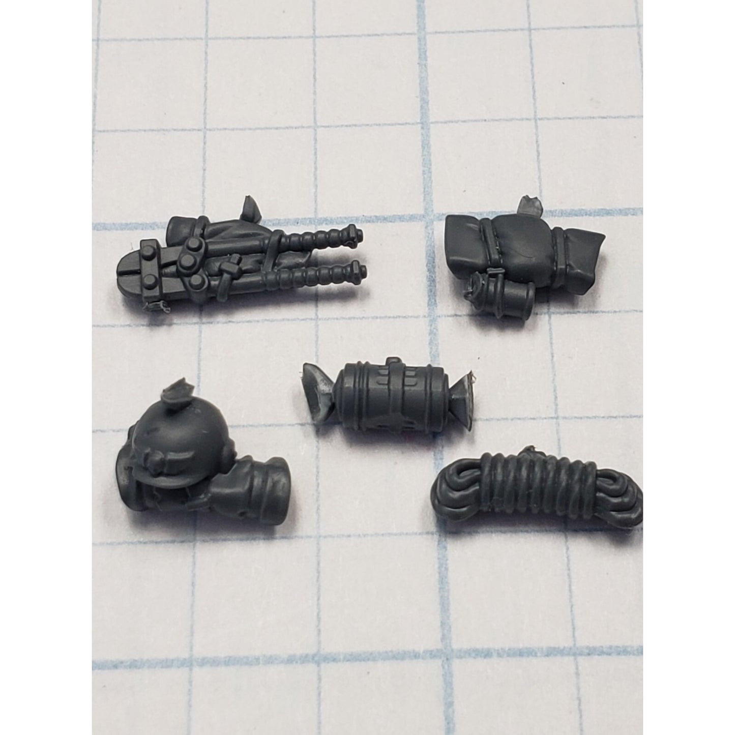 40k Astra Militarum Bits Cadian Upgrade Backpack Tool Kit Rope Ammo