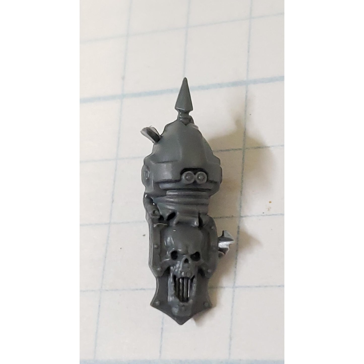 40K Chaos Space Marine Bits Legionary Champion Backpack Icon Skull #89