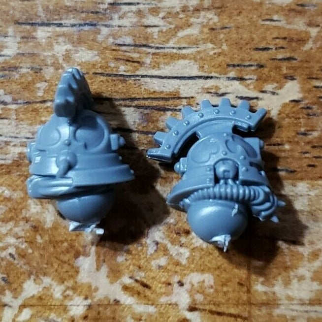 40k Adeptus Mechanicus Bits Skitarii Vanguard Alpha Heads Cog Topbrush x2