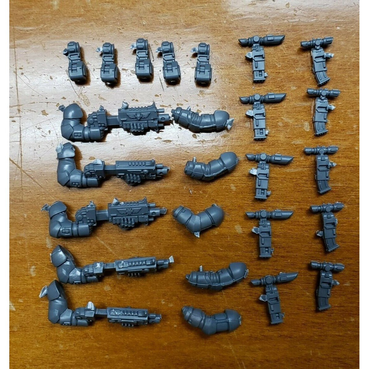 40K Space Marine Bits Primaris Intercessor Bolt Carbines w/Arms & Magazines x5