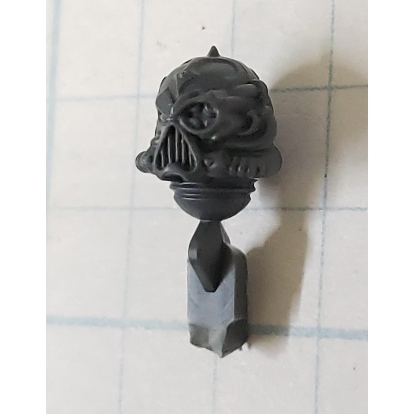 40K Chaos Space Marine Bits Legionary Gunner Head w Helmet Targeter #78