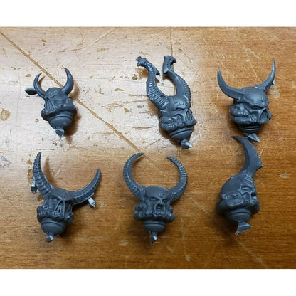 40k Chaos Space Marine Bits Chosen Horned Heretic Heads Helmet x6