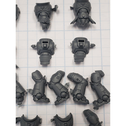 40K Space Marine Bits Assault Intercessor Torso & Legs x5