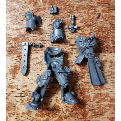 40k Space Marines Bits Bladeguard Veteran Torso Legs Sheath #37