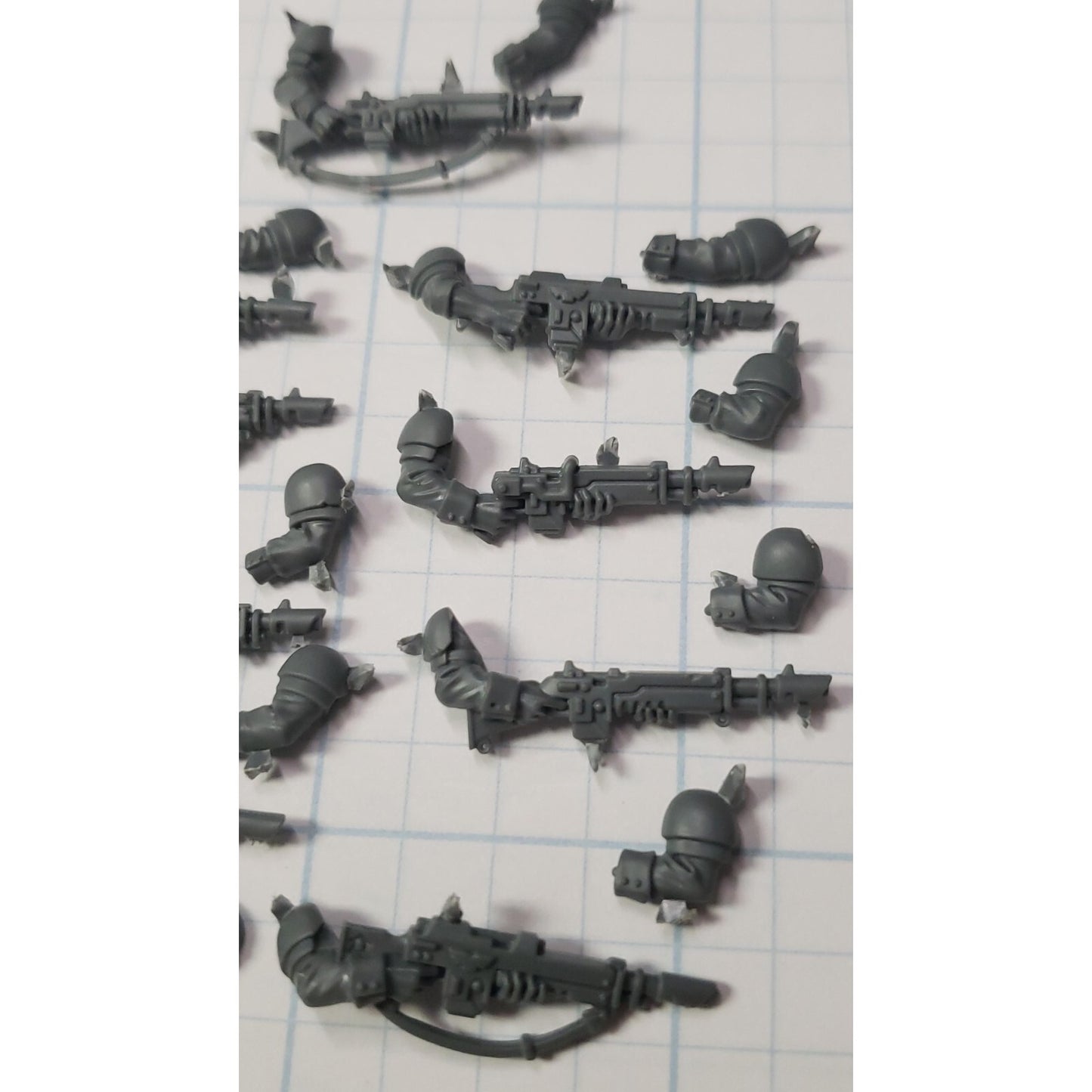 40k Astra Militarum Bits Cadian Shock Troops Lasguns w Arms x9 Set