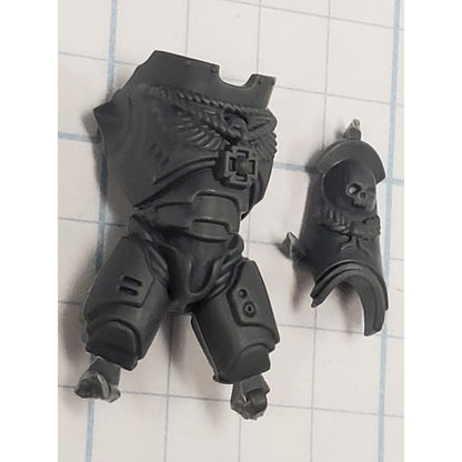 40k Space Marine Bits Aggressor Sergeant Gravis Torso Greave S99