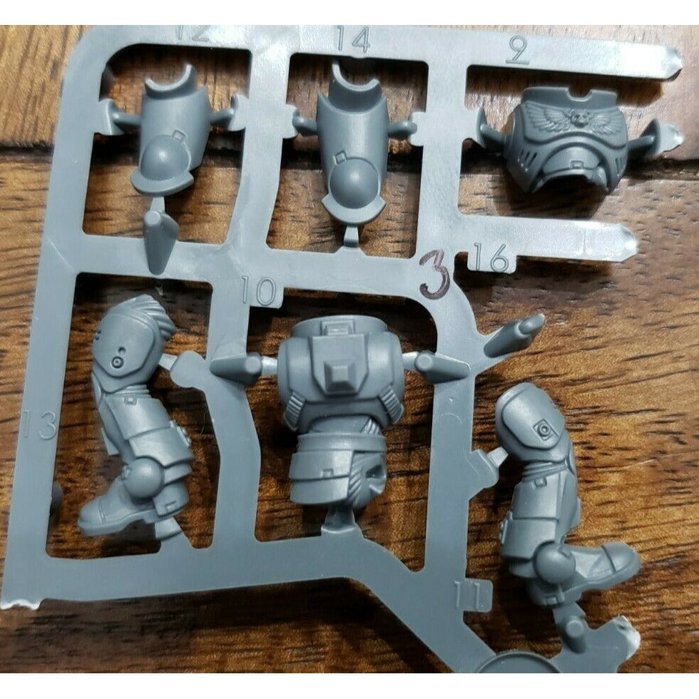 40K Space Marine Bits Primaris Intercessor Torso & Legs #9