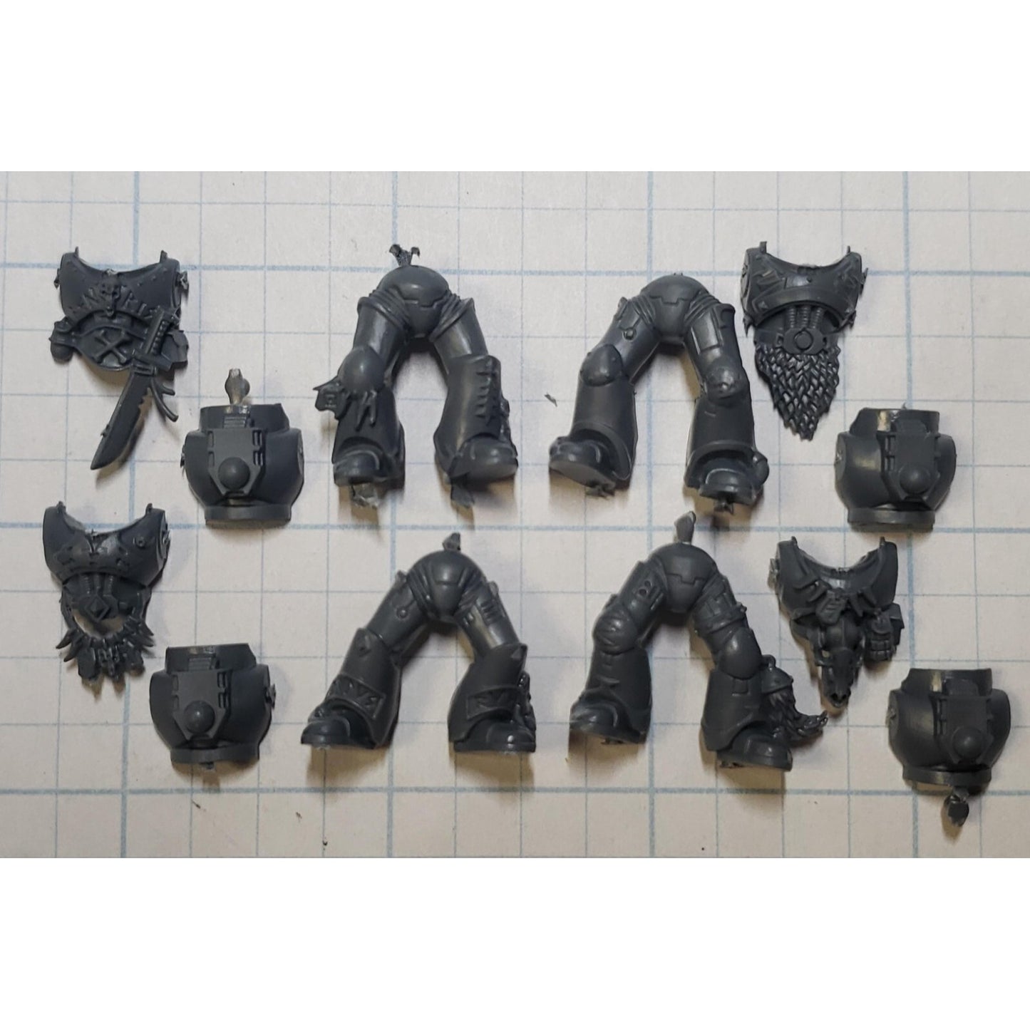 40k Space Wolves Bits Wolf Pack Grey Hunter Blood Claws Torso & Legs x4 Set