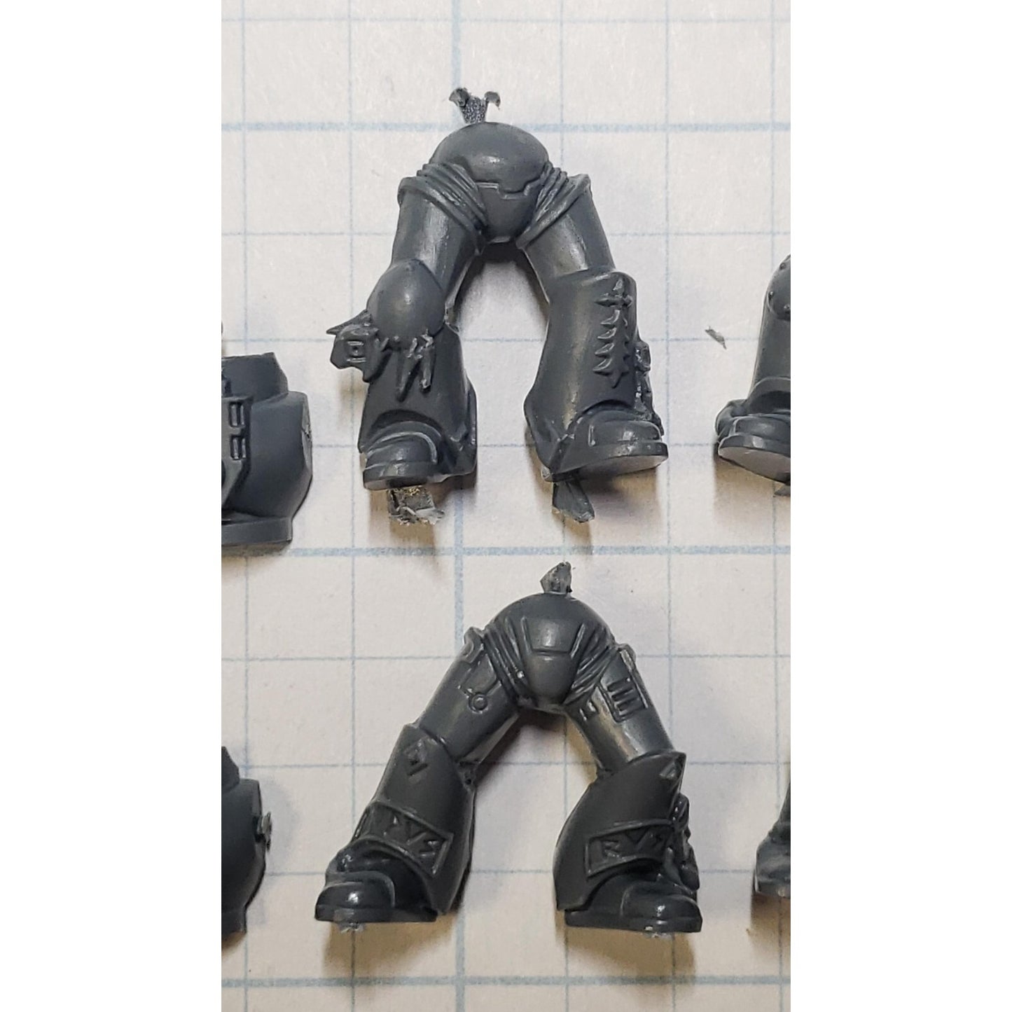 40k Space Wolves Bits Wolf Pack Grey Hunter Blood Claws Torso & Legs x4 Set