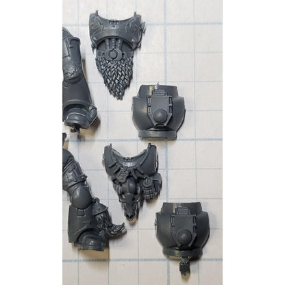 40k Space Wolves Bits Wolf Pack Grey Hunter Blood Claws Torso & Legs x4 Set