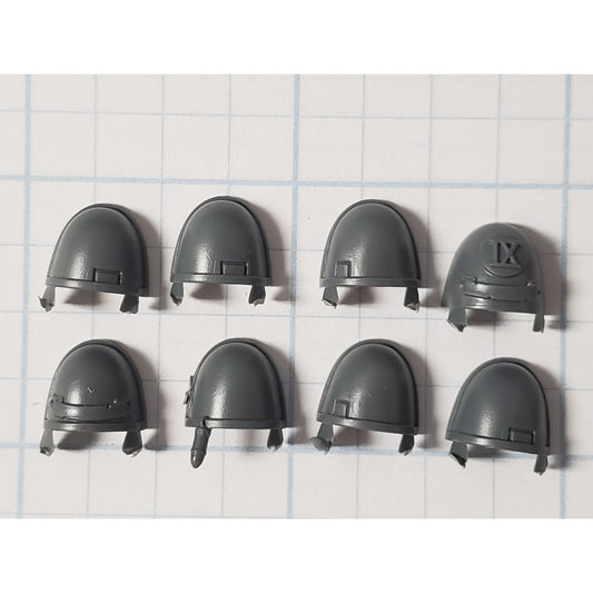 40k Space Marine Bits Devastator Plain & Decorated Shoulder Pad x8