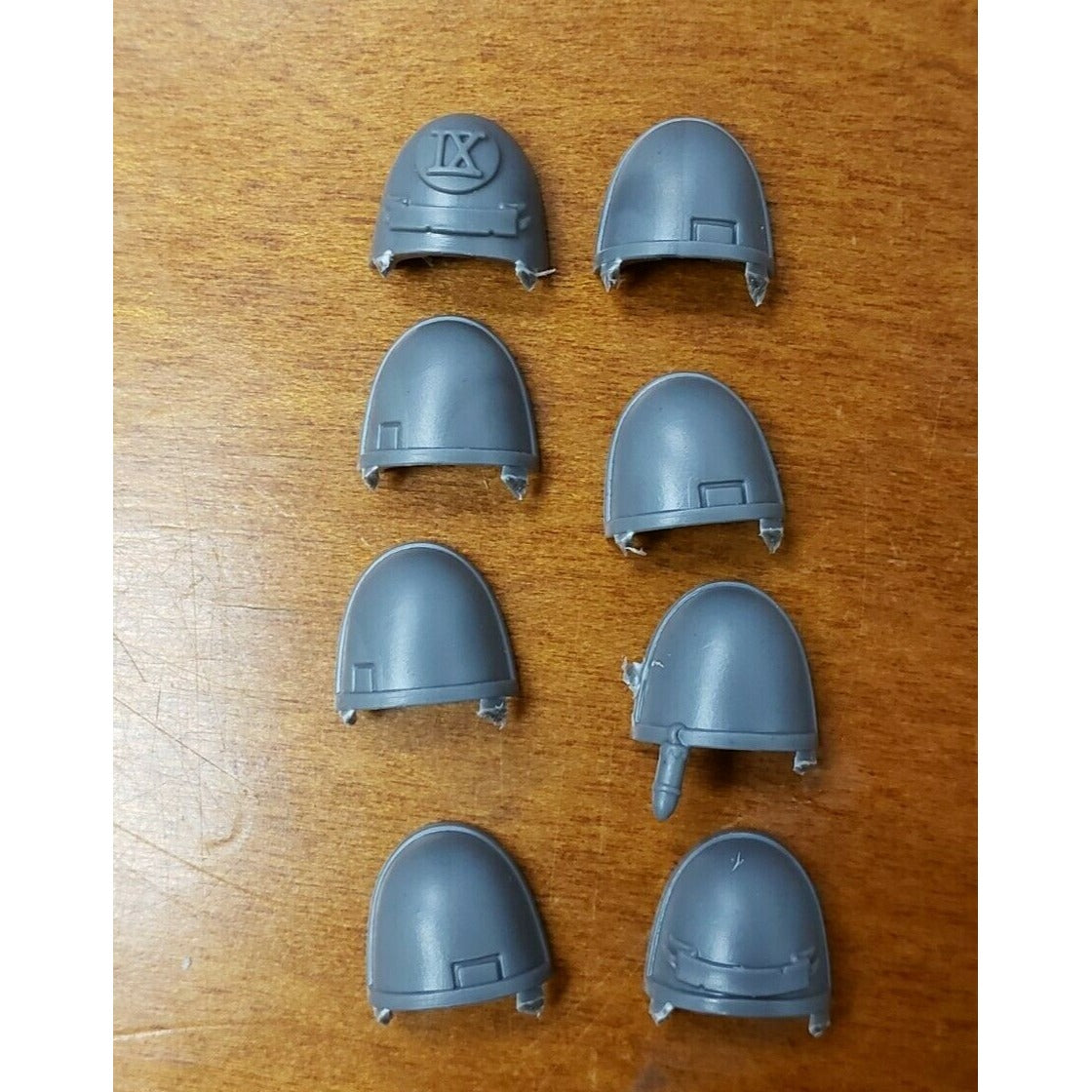 40k Space Marine Bits Devastator Plain & Decorated Shoulder Pad x8