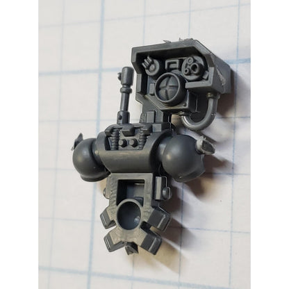 40k Space Marine Bits Devastator Sgt Backpack w/Signum Auspex