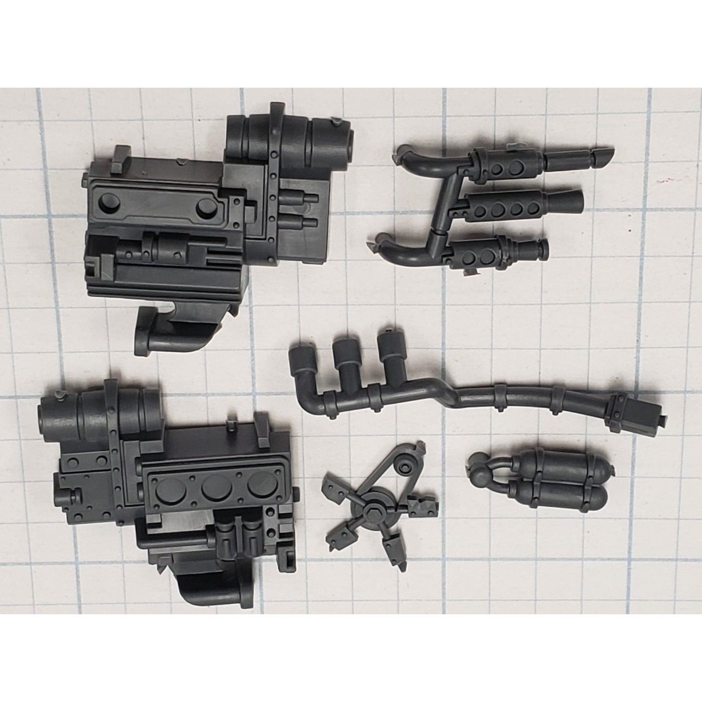 40k Ork Bits Trukk Engine w Turbo & Exhaust Pipes Set