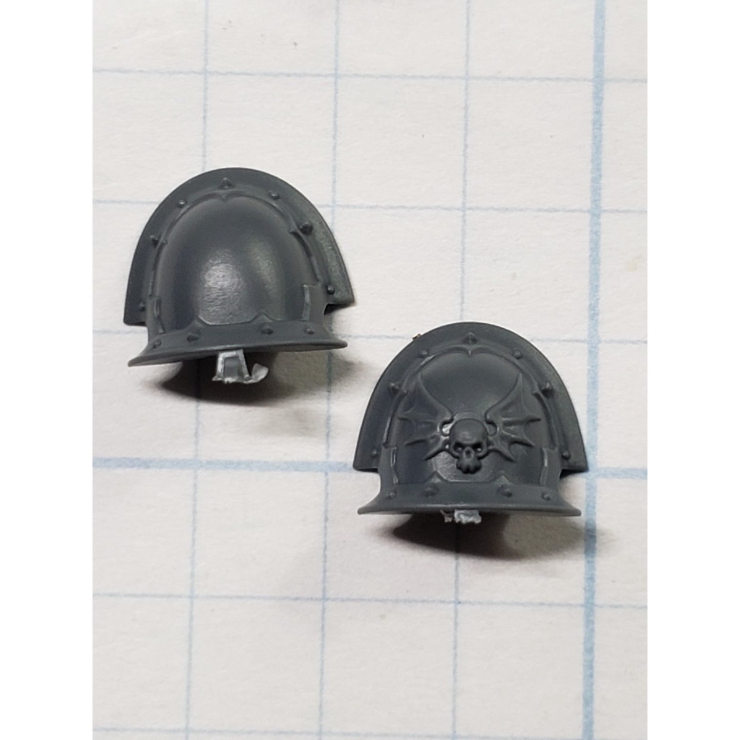 40k Night Lords Bits Nemesis Claws Kill Team Shoulder Pads B26