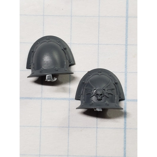 40k Night Lords Bits Nemesis Claws Kill Team Shoulder Pads B26