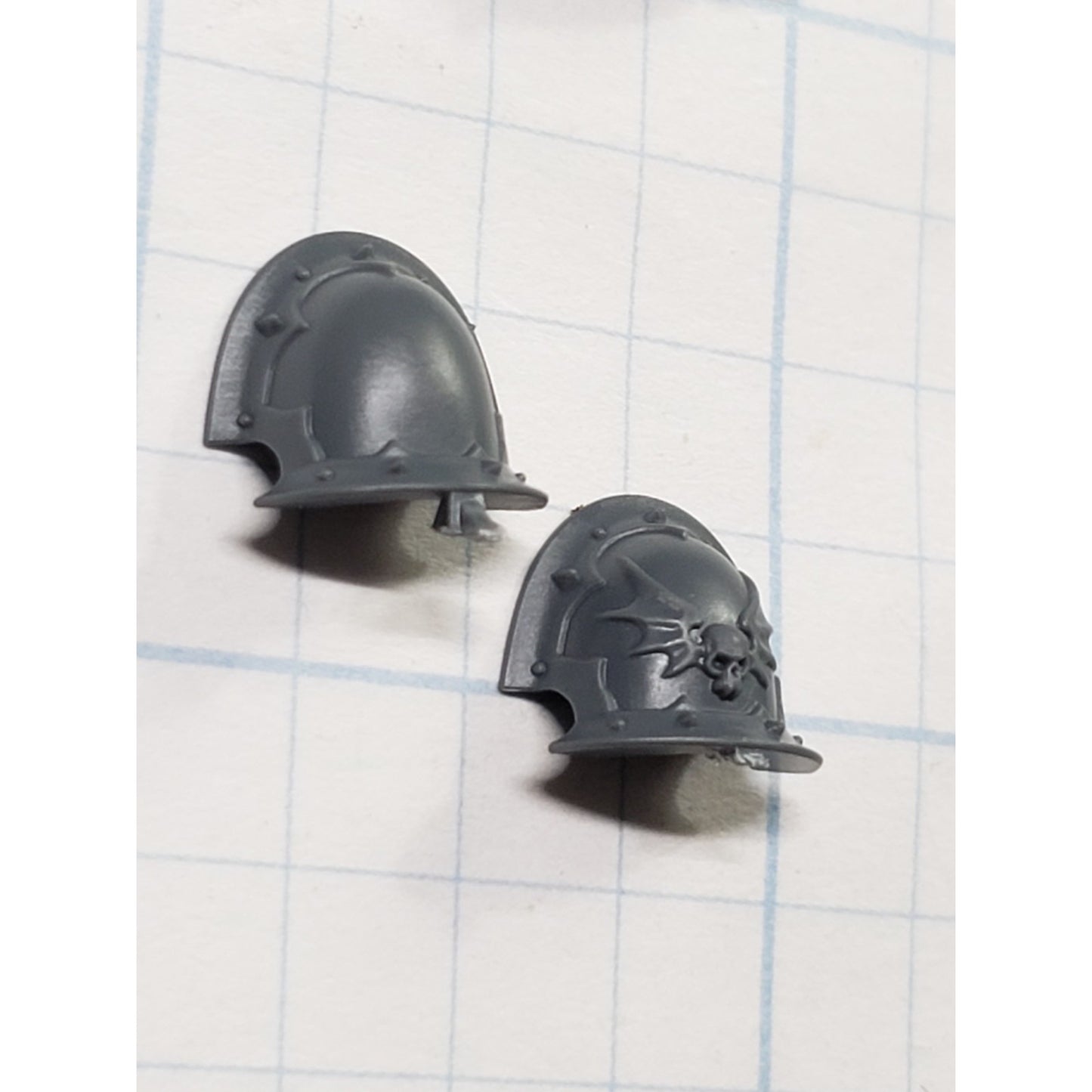 40k Night Lords Bits Nemesis Claws Kill Team Shoulder Pads B26