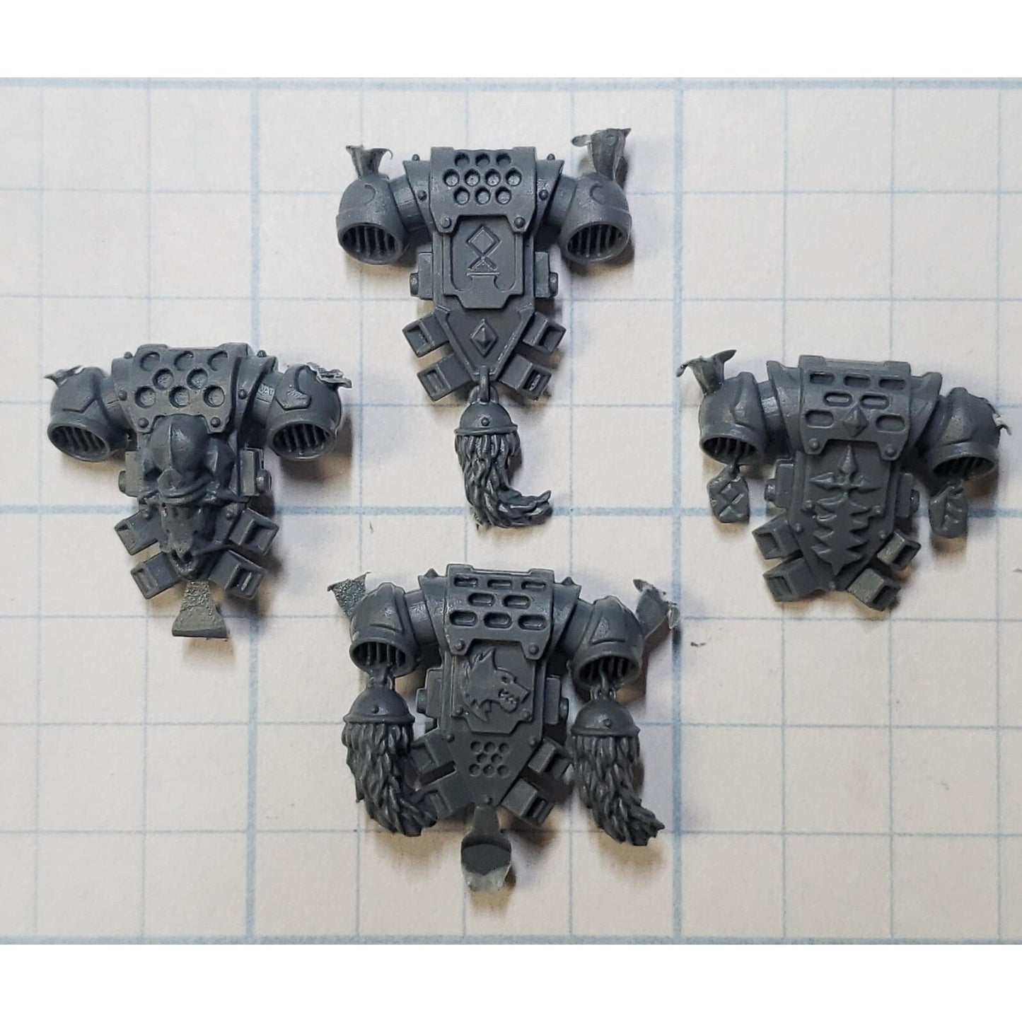 40k Space Wolves Bits Wolf Pack Grey Hunter Rune & Wolf Tail Backpacks x4 Set