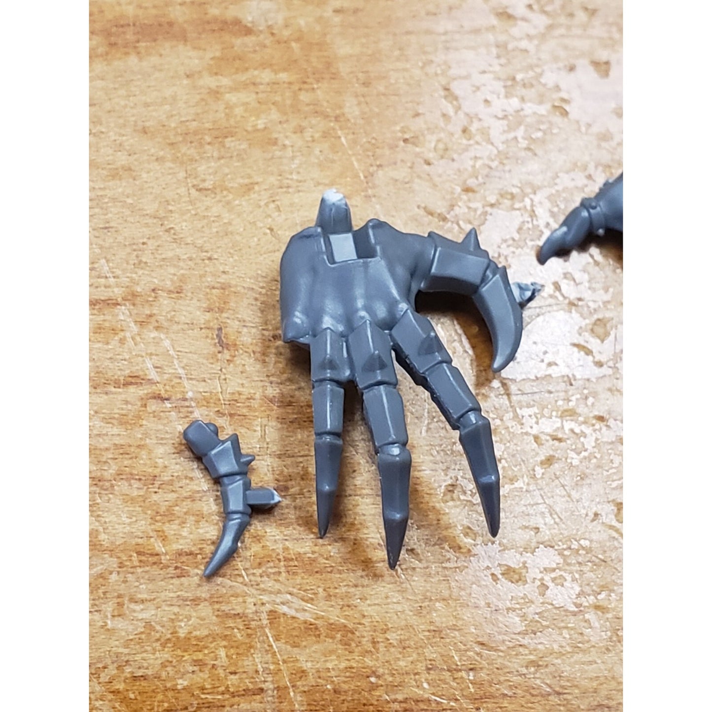 40k Chaos Space Marines Bits Daemon Prince Clawed Hands Set