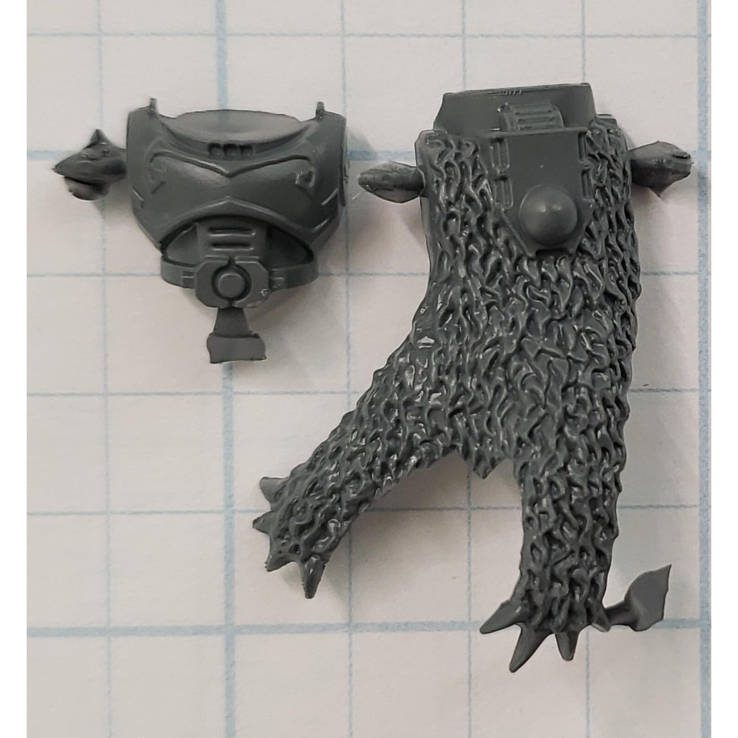 40k Space Wolves Bits Wolf Pack Wolf Guard Wolf Pelt Cape & Engraved Torso