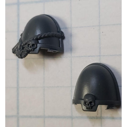 40K Space Marine Bits Primaris Intercessor Veteran Sgt Shoulder Pads #7576 Set