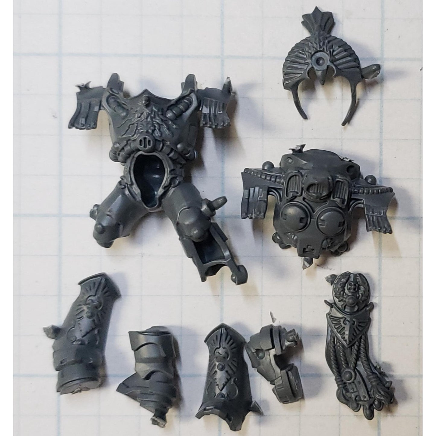40k Adeptus Custodes Bits Allarus Terminator Torso & Legs Set A