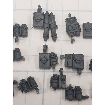 30K Space Marine Bits Mark VI Assault Squad Pouches Grenades P13