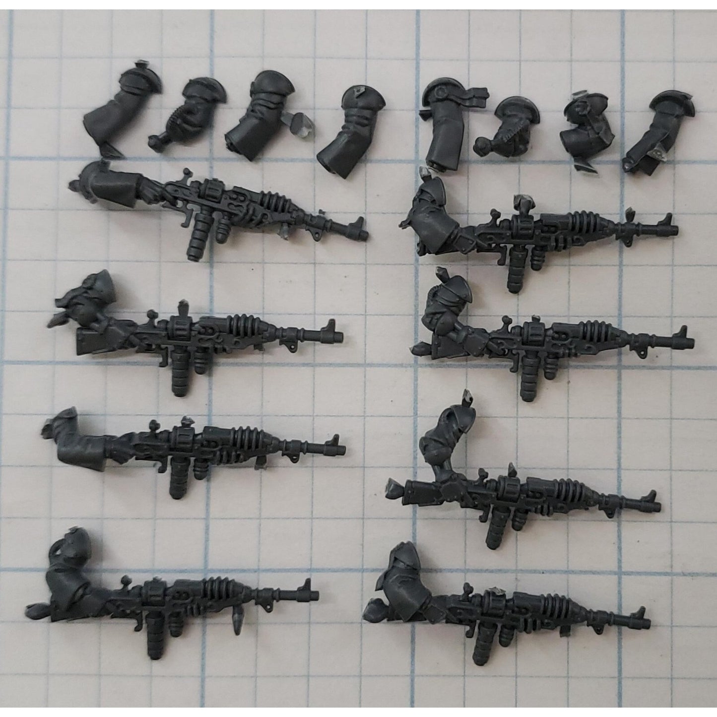 40k Adeptus Mechanicus Bits Skitarii Vanguard Radium Carbines w Arms x8 Set