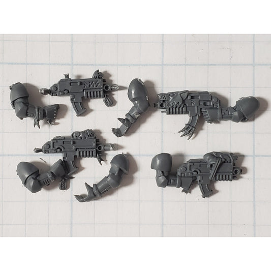 40k Space Wolves Bits Wolf Pack Grey Hunter Rune Engraved Bolters x4 W/Arms