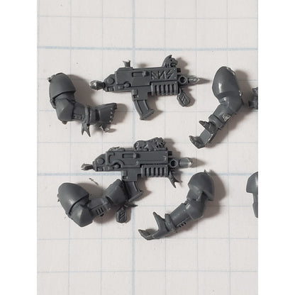 40k Space Wolves Bits Wolf Pack Grey Hunter Rune Engraved Bolters x4 W/Arms