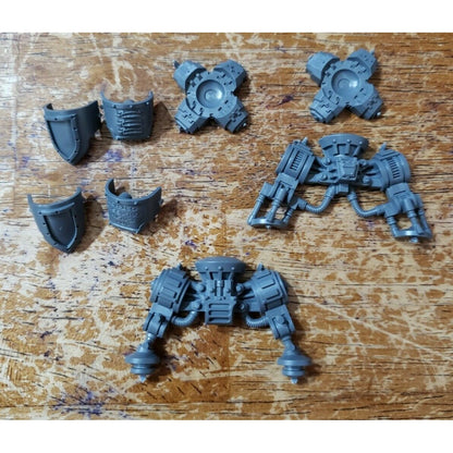 40K Space Marine Bits Venerable Dreadnought Legs w Armor