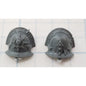 40K Chaos Space Marine Bits Legionary Shoulder Pads  w Skull #28