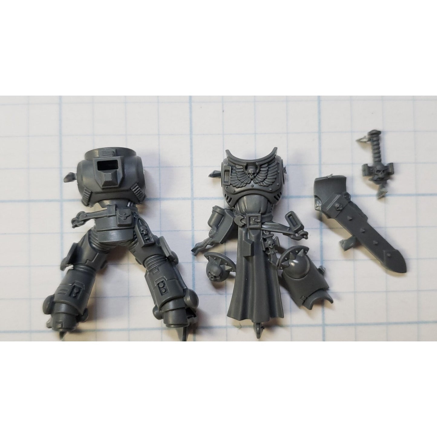 40k Space Marines Bits Bladeguard Veteran Torso Legs Sheath #01