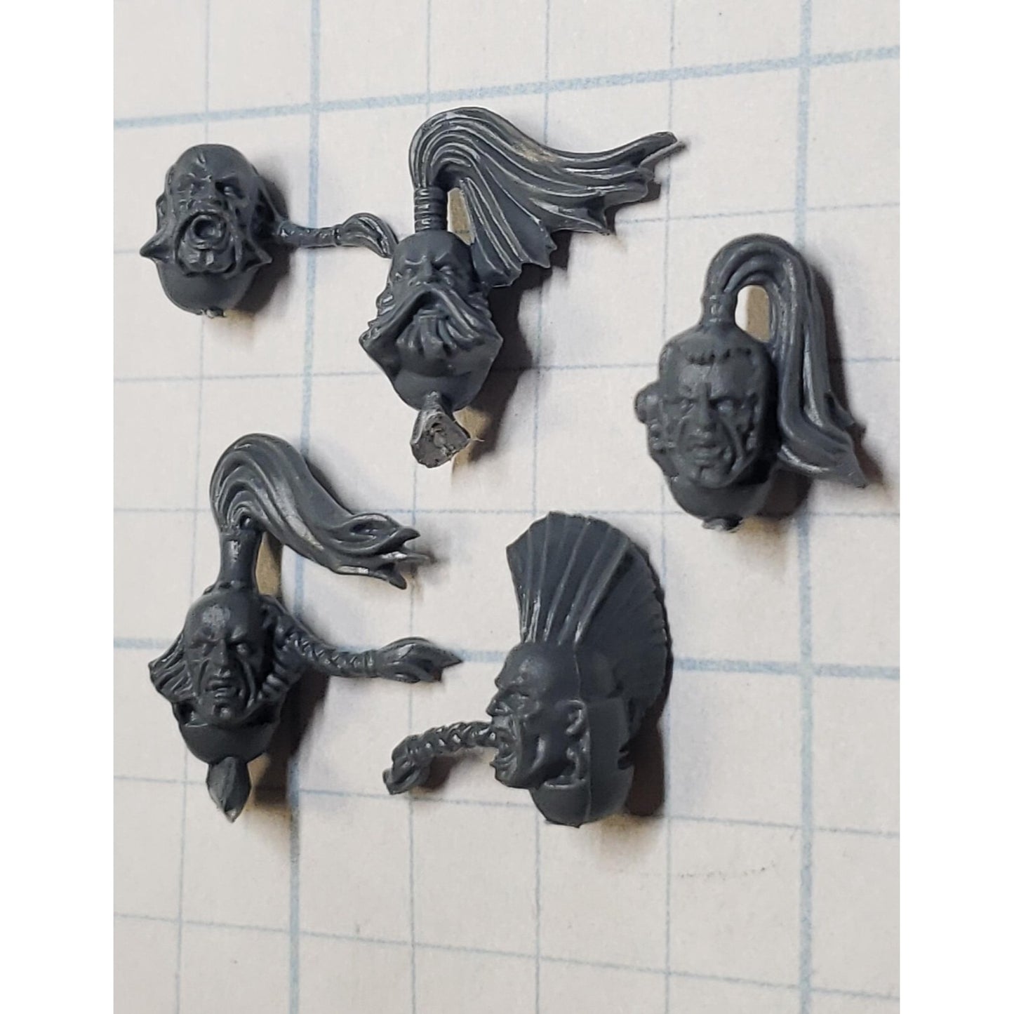 40k Space Wolves Bits Wolf Pack Wolf Guard Veteran Bare Head w Top Knot Braid x5