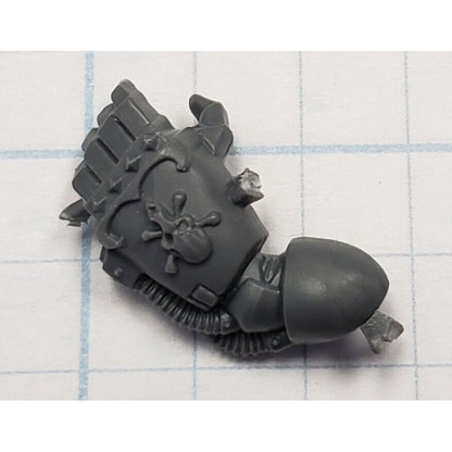40k Space Wolves Bits Wolf Pack Wolf Guard Skull & Cross Bones Power Fist