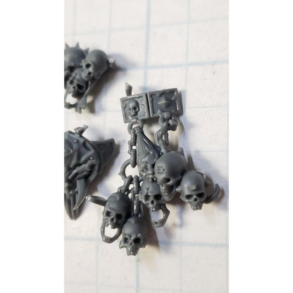 40k Chaos Space Marines Bits Daemon Prince Large Belt Buckle Trophies