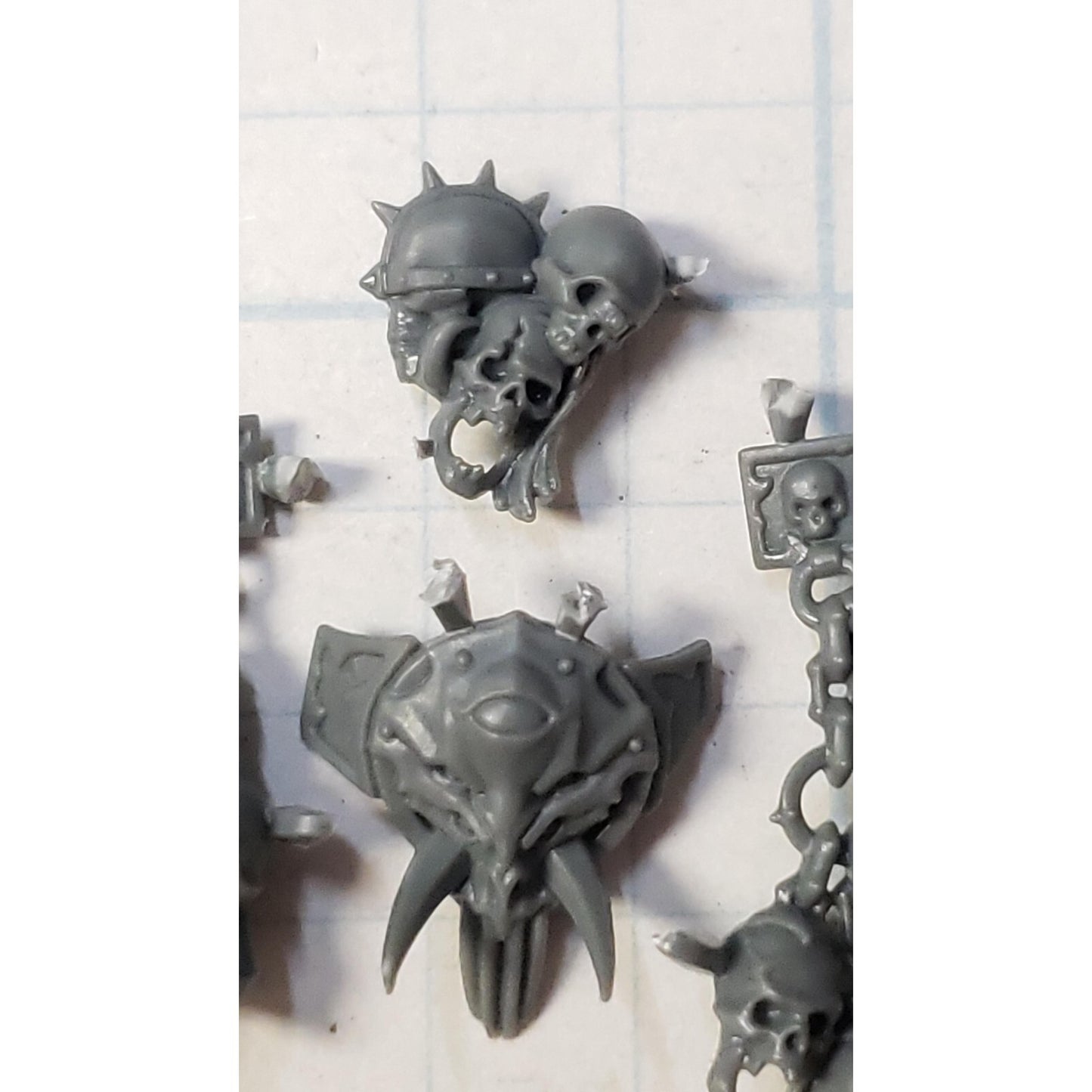 40k Chaos Space Marines Bits Daemon Prince Large Belt Buckle Trophies