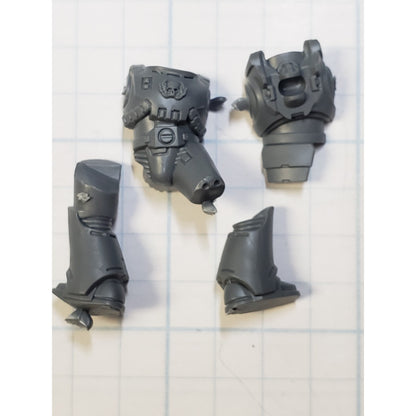 30K Space Marine Bits Mark 6 VI Assault Squad Sergeant Torso Legs #22