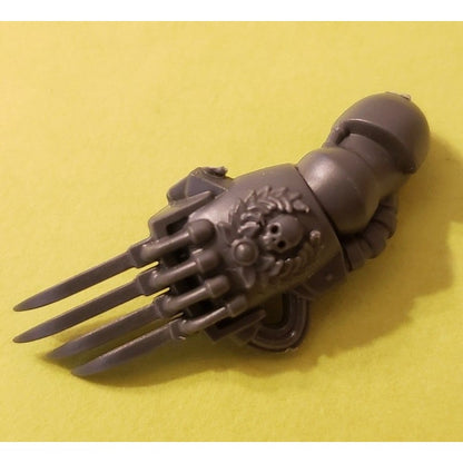 40k Space Marine Bits Devastator Left Lightning Claw Laurels