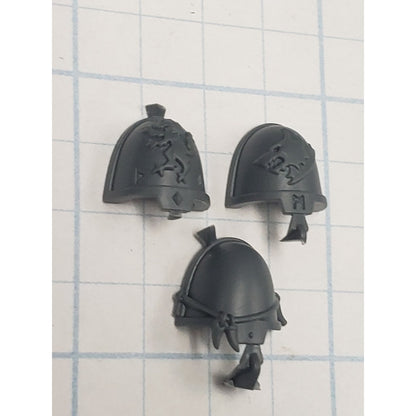 40k Space Wolves Bits Grey Hunters Pack Leader Shoulder Pads #62 Set