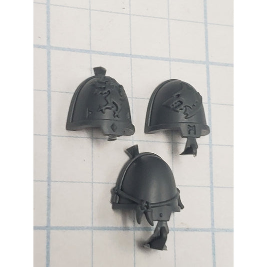 40k Space Wolves Bits Grey Hunters Pack Leader Shoulder Pads #62 Set