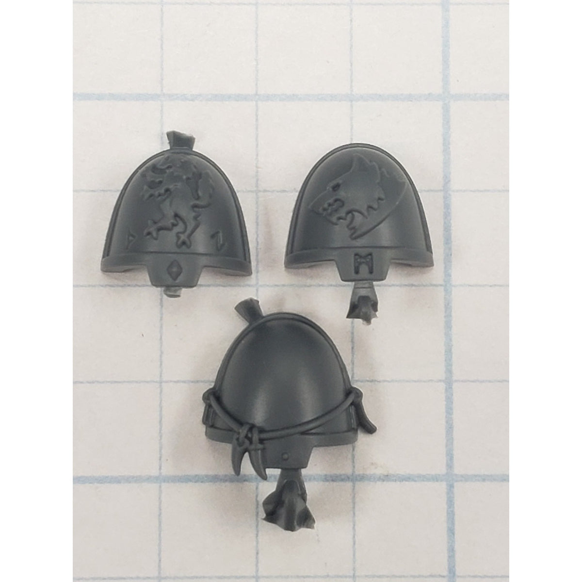 40k Space Wolves Bits Grey Hunters Pack Leader Shoulder Pads #62 Set