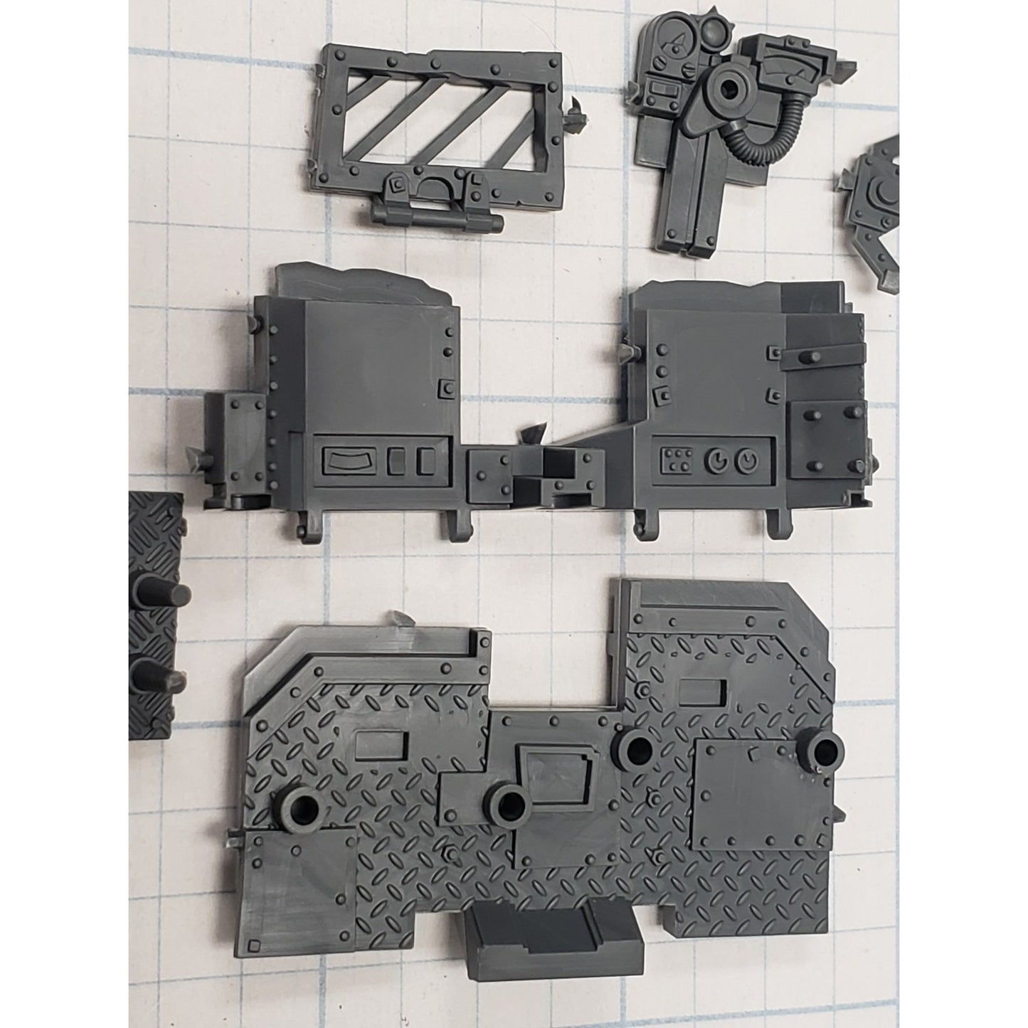 40k Ork Bits Trukk Front Driver Cab & Controls Set